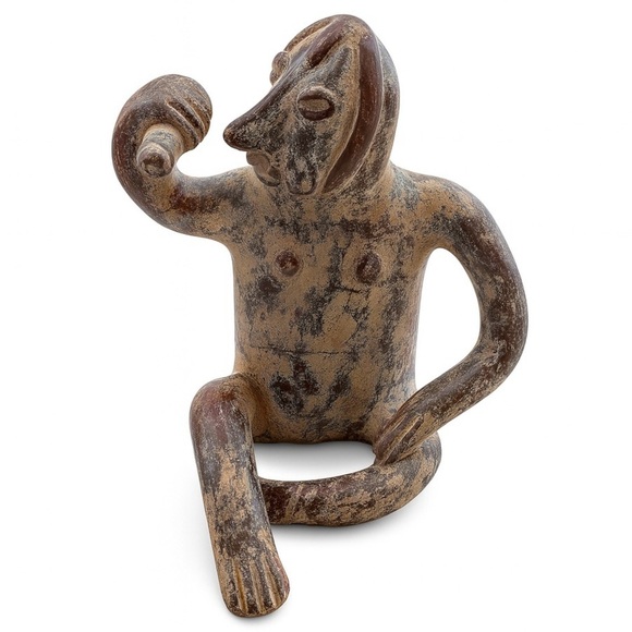 Pre-Columbian Style Seated Figurine - Picture 1 of 14
